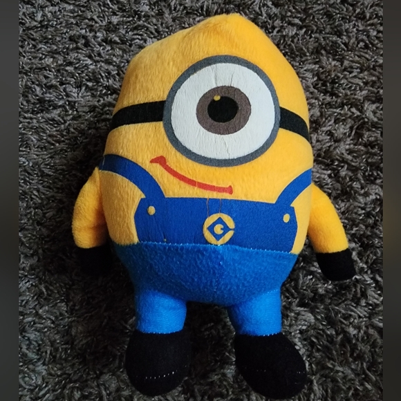 Minions Plush Toy - Picture 1 of 2